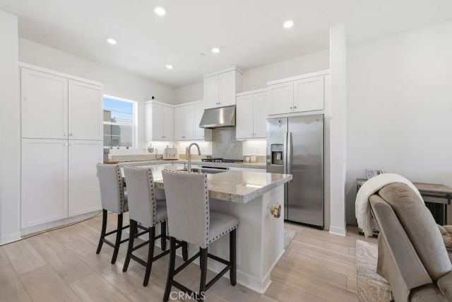 27040 Painted Sky, Valencia, CA 91381