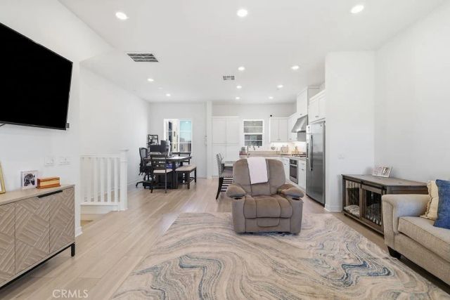 27040 Painted Sky, Valencia, CA 91381