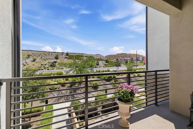 27040 Painted Sky, Valencia, CA 91381