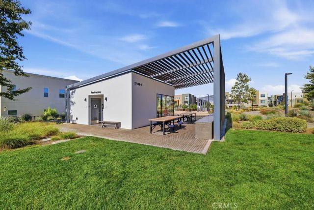 27040 Painted Sky, Valencia, CA 91381