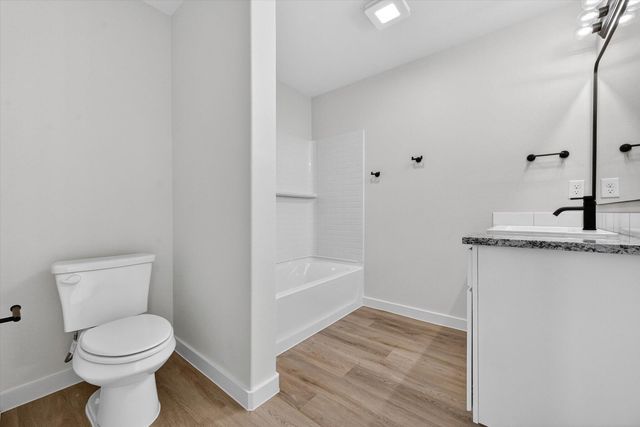 2419 Aberdeen Avenue, Wolfforth, TX 79382