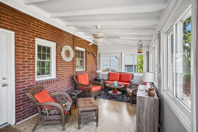 5815 Kingman Avenue, Des Moines, IA 50311