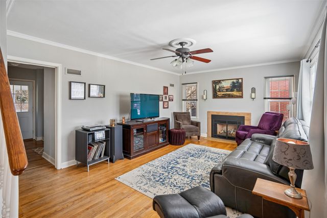 5815 Kingman Avenue, Des Moines, IA 50311