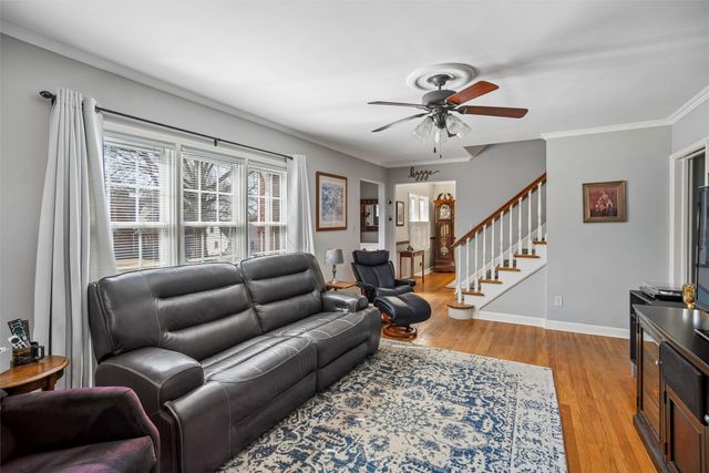 5815 Kingman Avenue, Des Moines, IA 50311