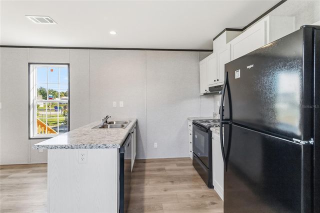 2003 OAK STREET, St Cloud, FL 34769