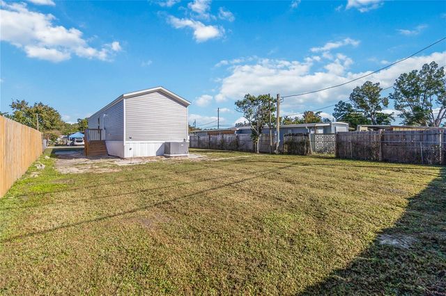 2003 OAK STREET, St Cloud, FL 34769