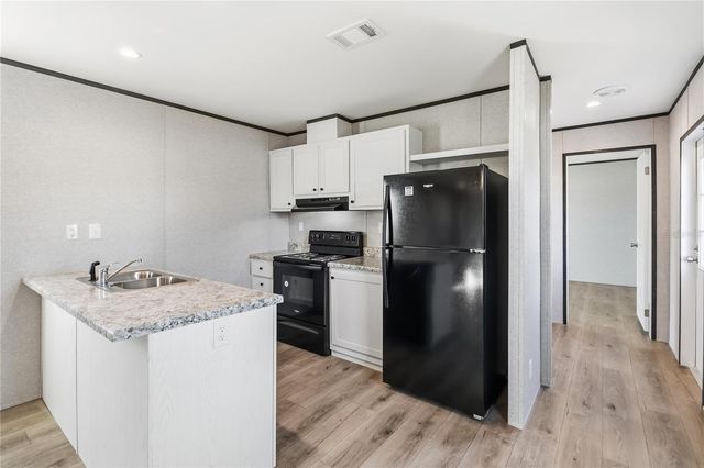 2003 OAK STREET, St Cloud, FL 34769