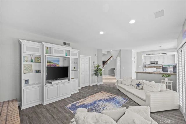 28761 Hedgerow, Mission Viejo, CA 92692
