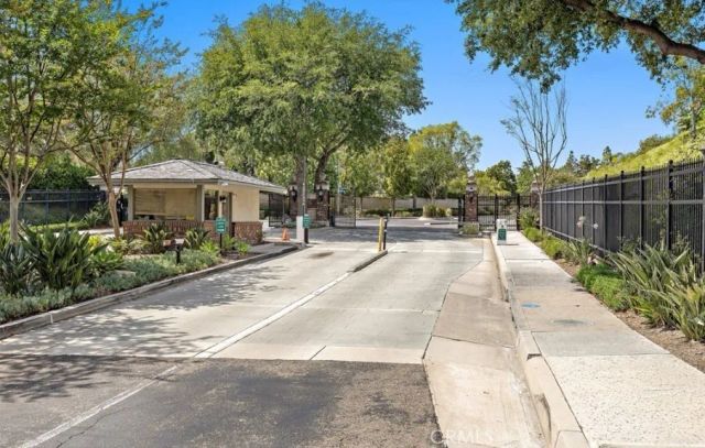 28761 Hedgerow, Mission Viejo, CA 92692