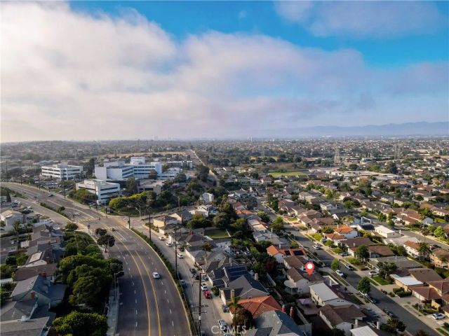 19903 Tomlee Avenue, Torrance, CA 90503
