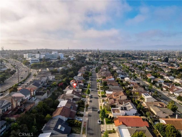 19903 Tomlee Avenue, Torrance, CA 90503