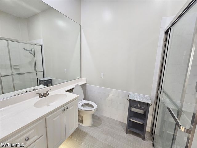 4256 Montalvo CT, Naples, FL 34109