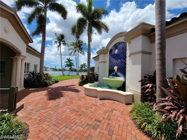 4256 Montalvo CT, Naples, FL 34109