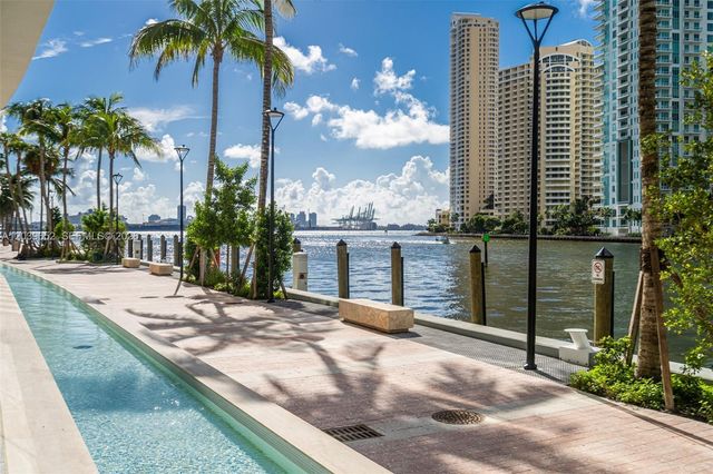 300 Biscayne Blvd Way 4008, Miami, FL 33131