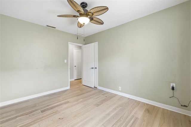 101 26TH AVENUE NE, St Petersburg, FL 33704