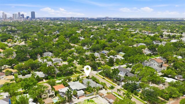 101 26TH AVENUE NE, St Petersburg, FL 33704