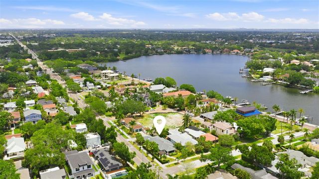 101 26TH AVENUE NE, St Petersburg, FL 33704