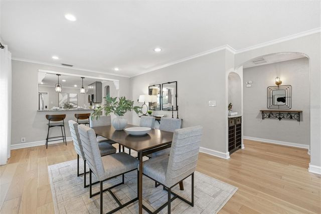 101 26TH AVENUE NE, St Petersburg, FL 33704