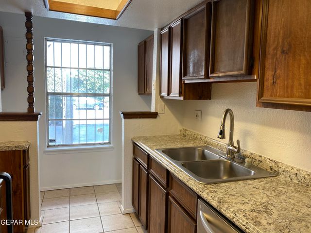 3109 Wayside Street B, El Paso, TX 79936