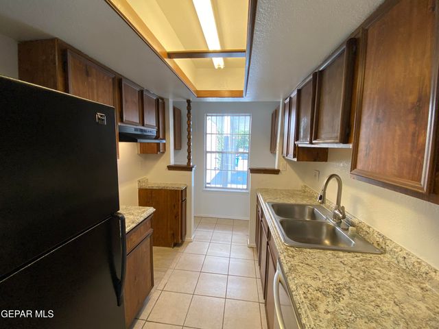 3109 Wayside Street B, El Paso, TX 79936