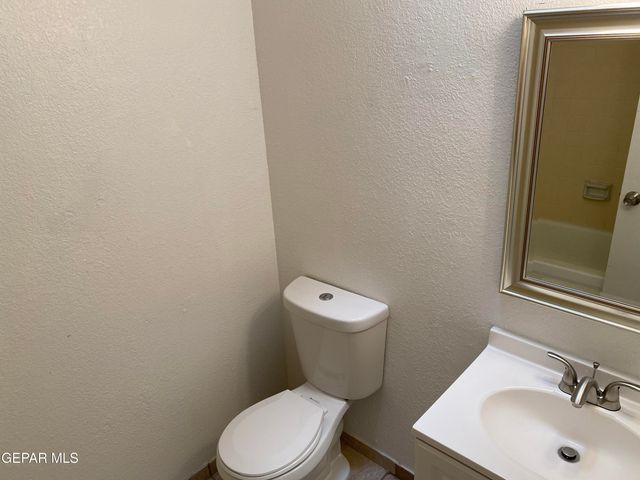 3109 Wayside Street B, El Paso, TX 79936