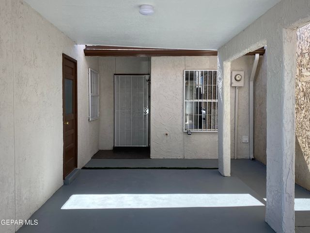 3109 Wayside Street B, El Paso, TX 79936