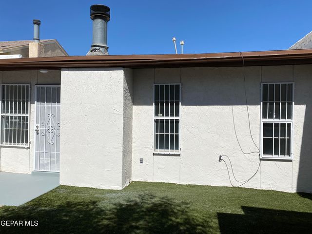 3109 Wayside Street B, El Paso, TX 79936