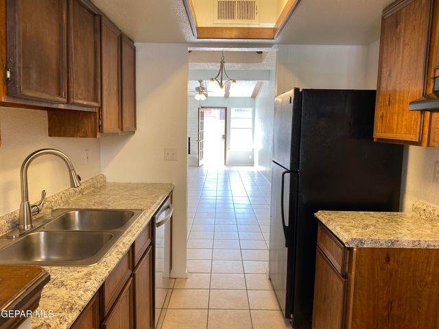 3109 Wayside Street B, El Paso, TX 79936