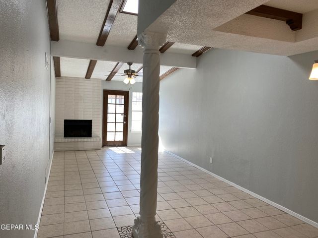 3109 Wayside Street B, El Paso, TX 79936