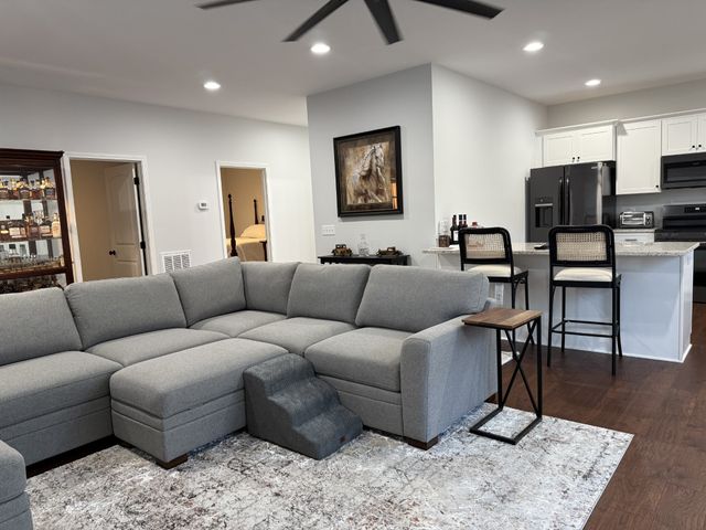 9461 Short Mountain Rd, Smithville, TN 37166