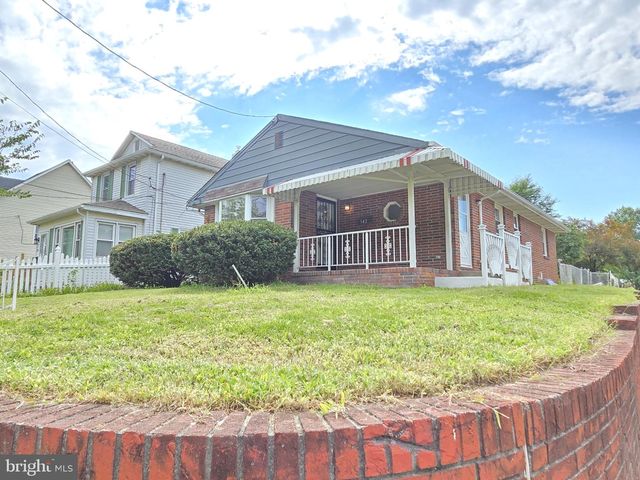 342 WASHINGTON, Mount Holly, NJ 08060