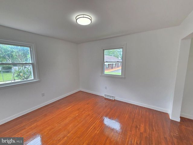 342 WASHINGTON, Mount Holly, NJ 08060