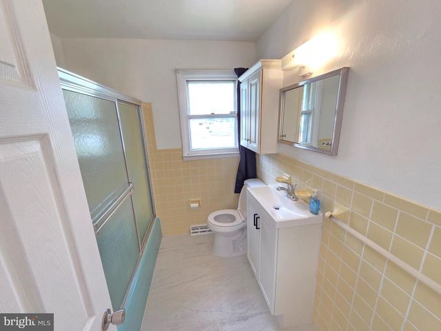 342 WASHINGTON, Mount Holly, NJ 08060