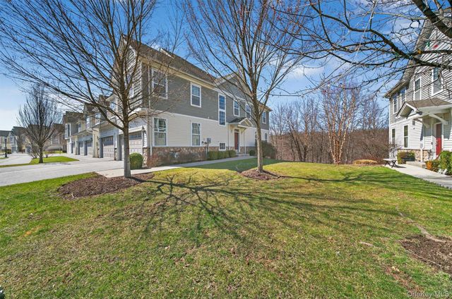 59 Meadow View Drive, Middletown, NY 10940