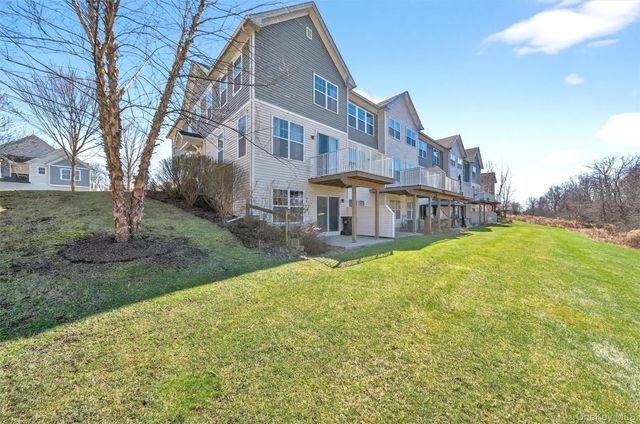 59 Meadow View Drive, Middletown, NY 10940