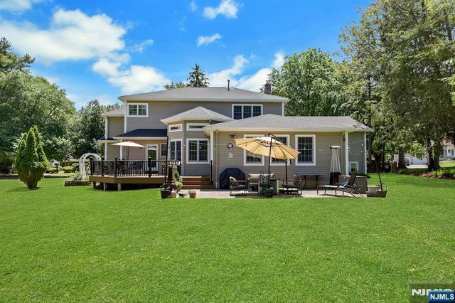 711 Pine Lake Drive, Twp Of Washington, NJ 07676