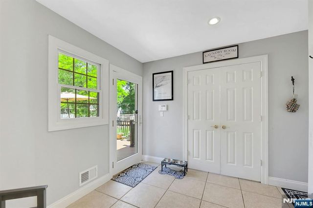 711 Pine Lake Drive, Twp Of Washington, NJ 07676