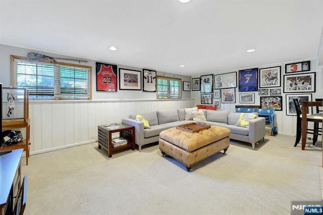 711 Pine Lake Drive, Twp Of Washington, NJ 07676