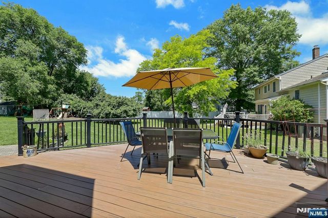 711 Pine Lake Drive, Twp Of Washington, NJ 07676