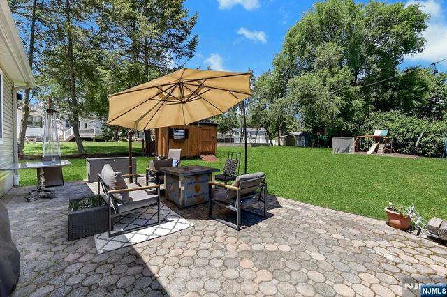 711 Pine Lake Drive, Twp Of Washington, NJ 07676