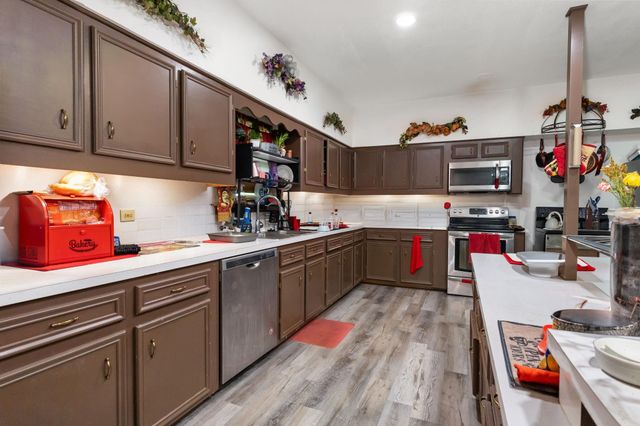 1560 Fm 355, Groveton, TX 75845