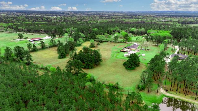 1560 Fm 355, Groveton, TX 75845