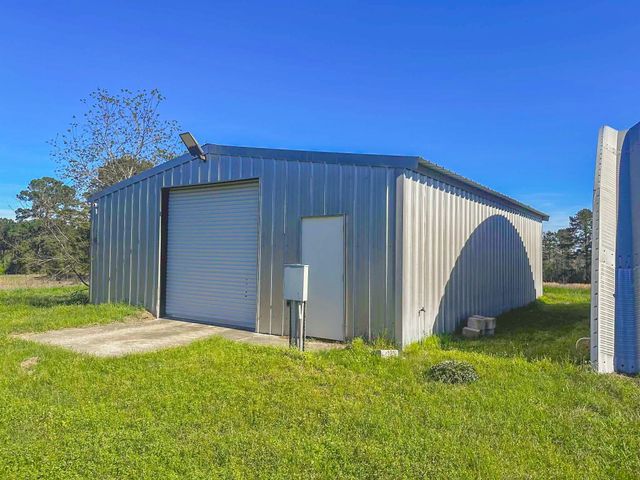 1560 Fm 355, Groveton, TX 75845