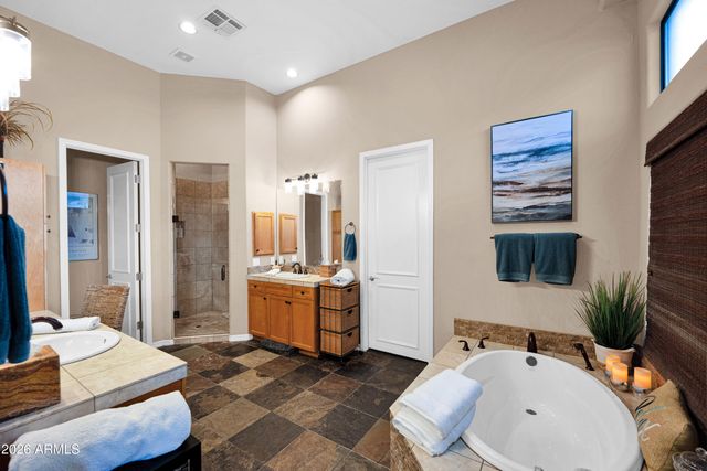 3470 S CAMELLIA Place, Chandler, AZ 85248