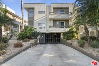 13046 Moorpark Street 204, Los Angeles, CA 91604