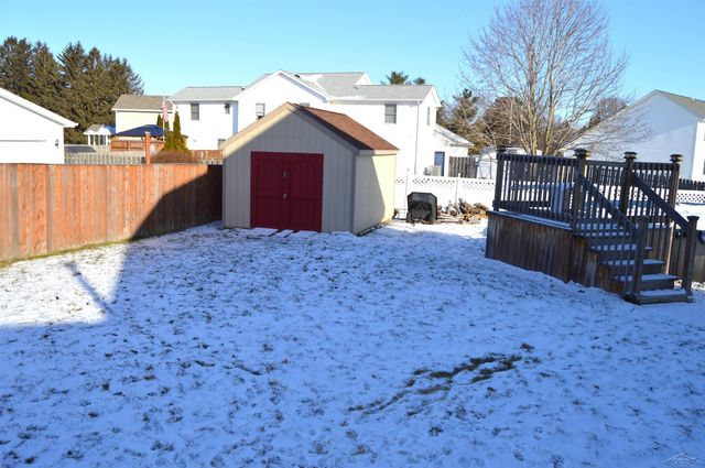 11272 Robin Meadows Meadows, Freeland, MI 48623