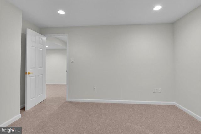 30 ROSS WAY, Marlton, NJ 08053