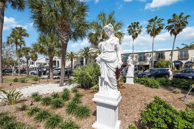 132 GRANT DRIVE, Sarasota, FL 34236