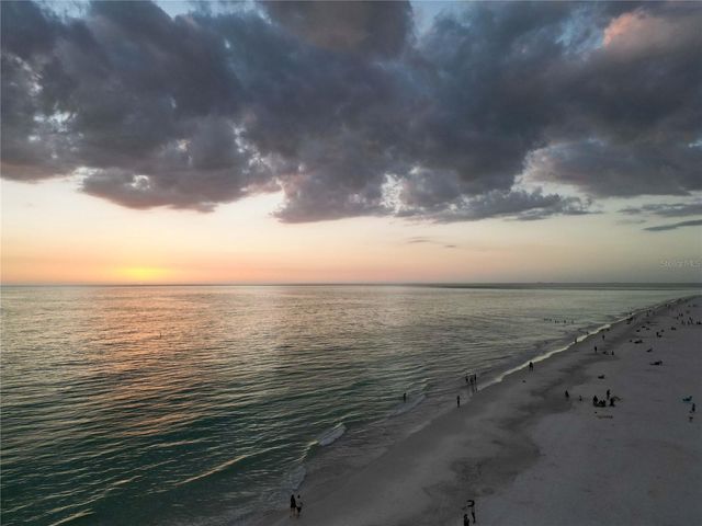 132 GRANT DRIVE, Sarasota, FL 34236