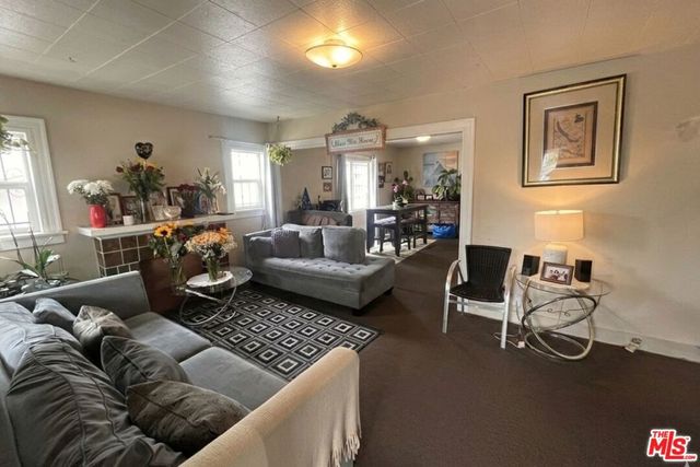 1415 Lake Shore Avenue, Los Angeles, CA 90026